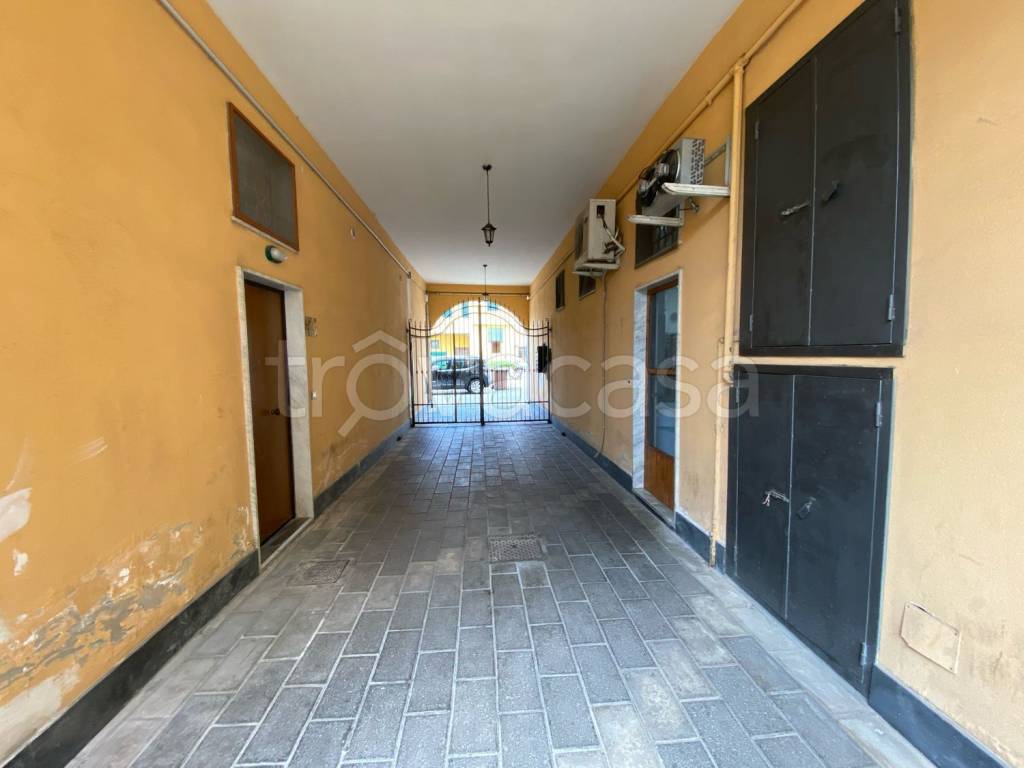 Appartamento in vendita a Nocera Inferiore via d'Entice d'Accadia, 26
