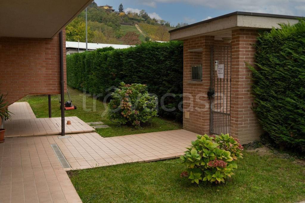 Appartamento in in vendita da privato a Canelli via Eugenio Amerio, 4