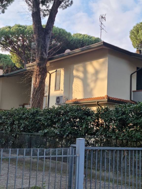 Villa a Schiera in vendita a Cervia gramsci s.n.c