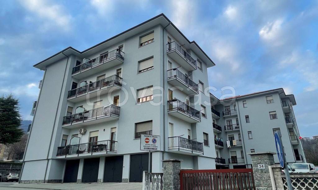 Appartamento in in vendita da privato a Forno Canavese via Leonardi, 28