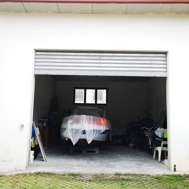 Garage in vendita a Praia a Mare via Pasquale Longo, 170