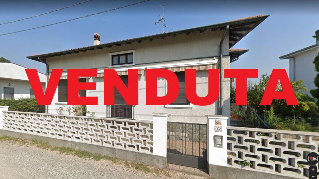 Villa in vendita a Samarate via Enrico Fermi, 12