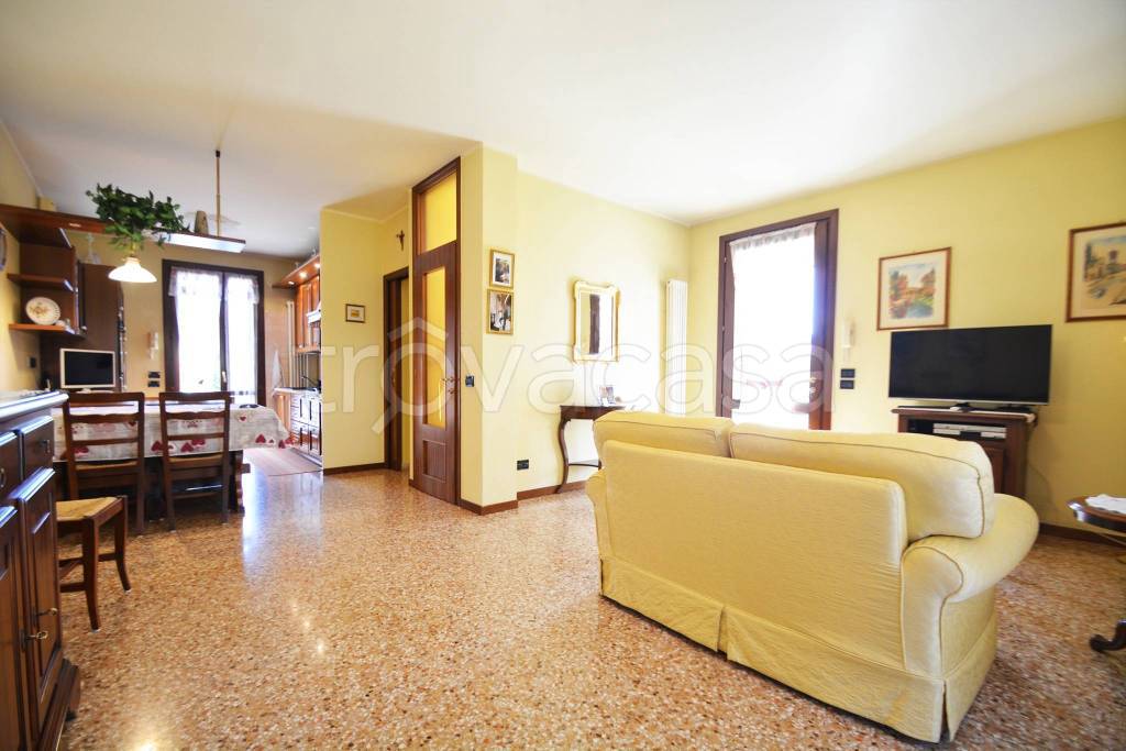 Villa a Schiera in vendita a Vicenza strada del Pasubio, 106G