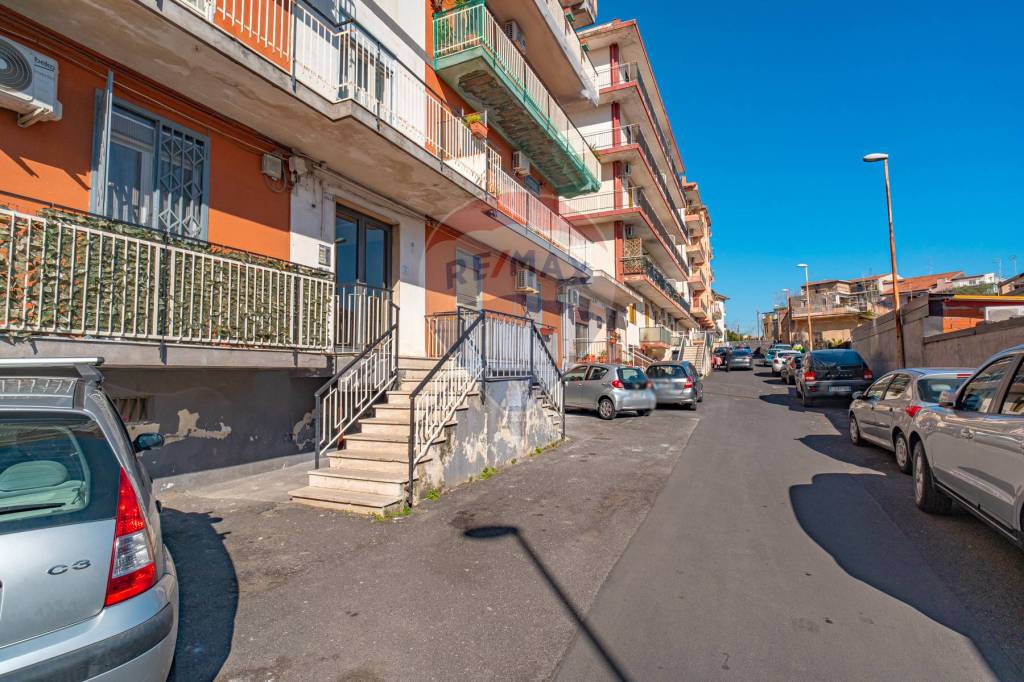 Appartamento in vendita a Catania via san giovanni galermo, 197 a
