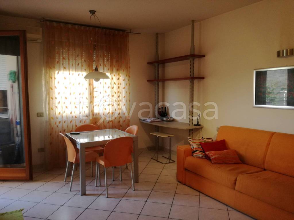 immagine annuncio 4 di 8