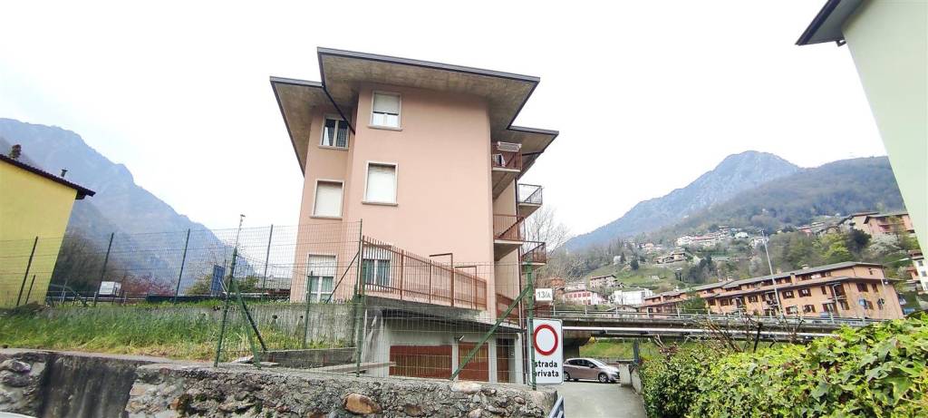 Appartamento in vendita a Zogno via Piave