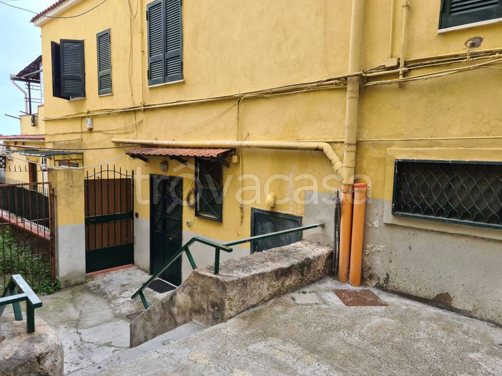 Appartamento in vendita a Torre del Greco via Nazionale