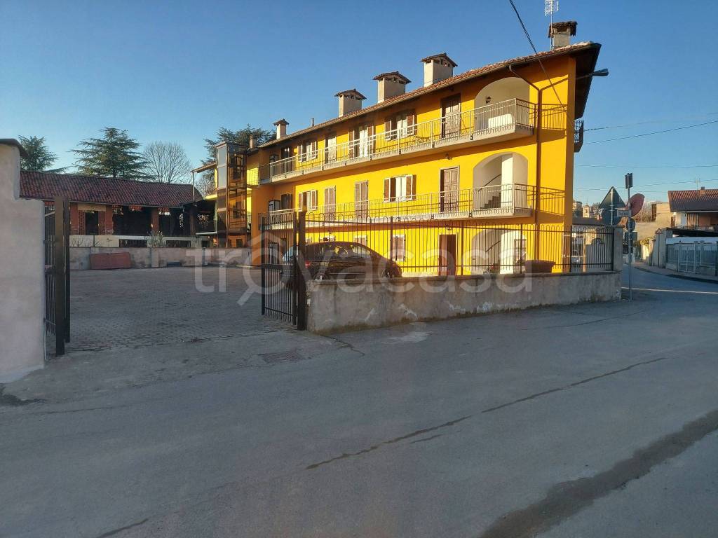 Appartamento in in vendita da privato a San Giorgio Canavese via Guglielmo Marconi, 24