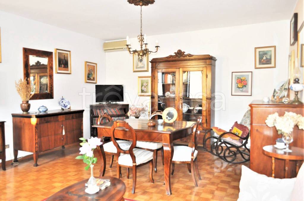 Casa Indipendente in vendita a Bagnara di Romagna via Giuseppe Mazzini