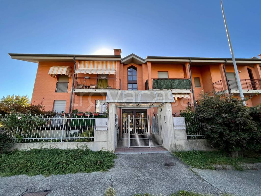 Appartamento in vendita a Carmagnola via Don Giulio Ardizzone, 24