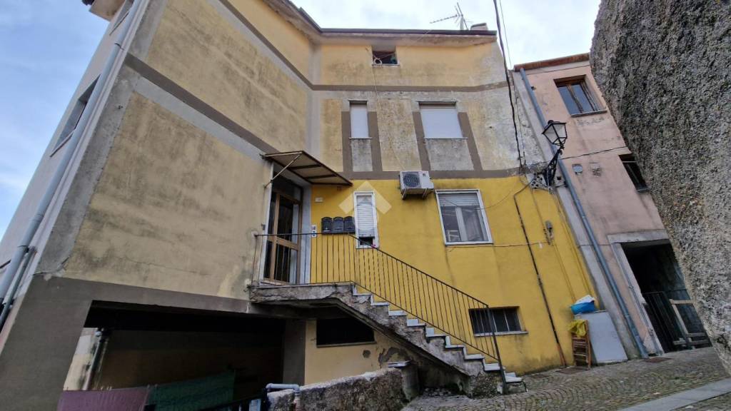 Appartamento in vendita a Castiglione del Genovesi via Genovesi, 36