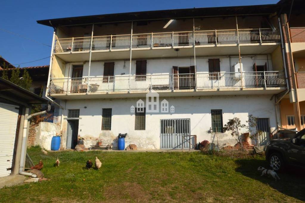 Casa Indipendente in vendita a Castellamonte canton Talentino, 201