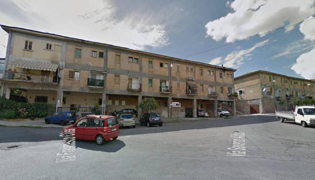 Appartamento in vendita a Cosenza via Michele De Marco