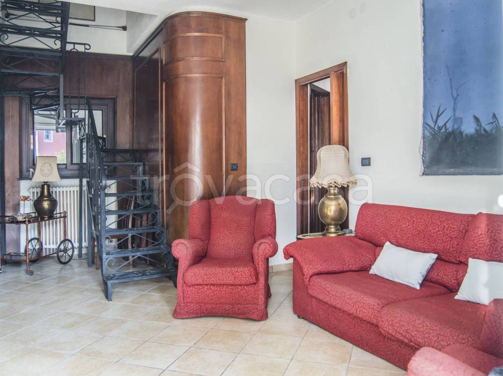 immagine annuncio 1 di 15