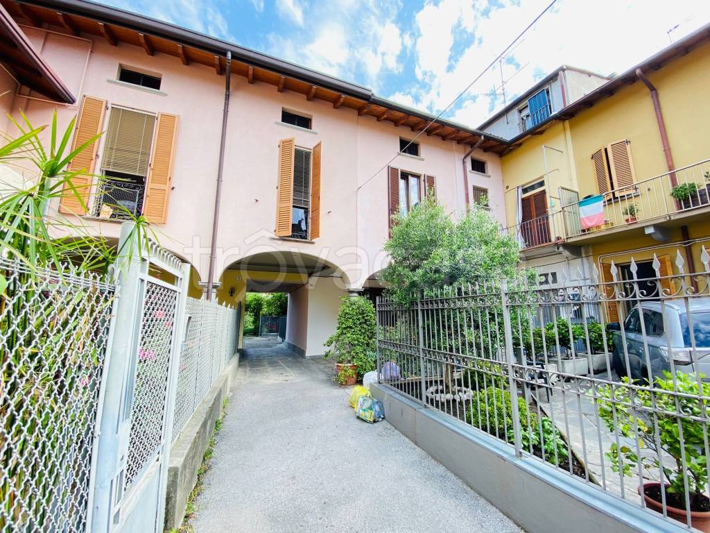 Appartamento in vendita a Lecco via Gaetano Donizetti, 23, 23900 Lecco lc, Italia