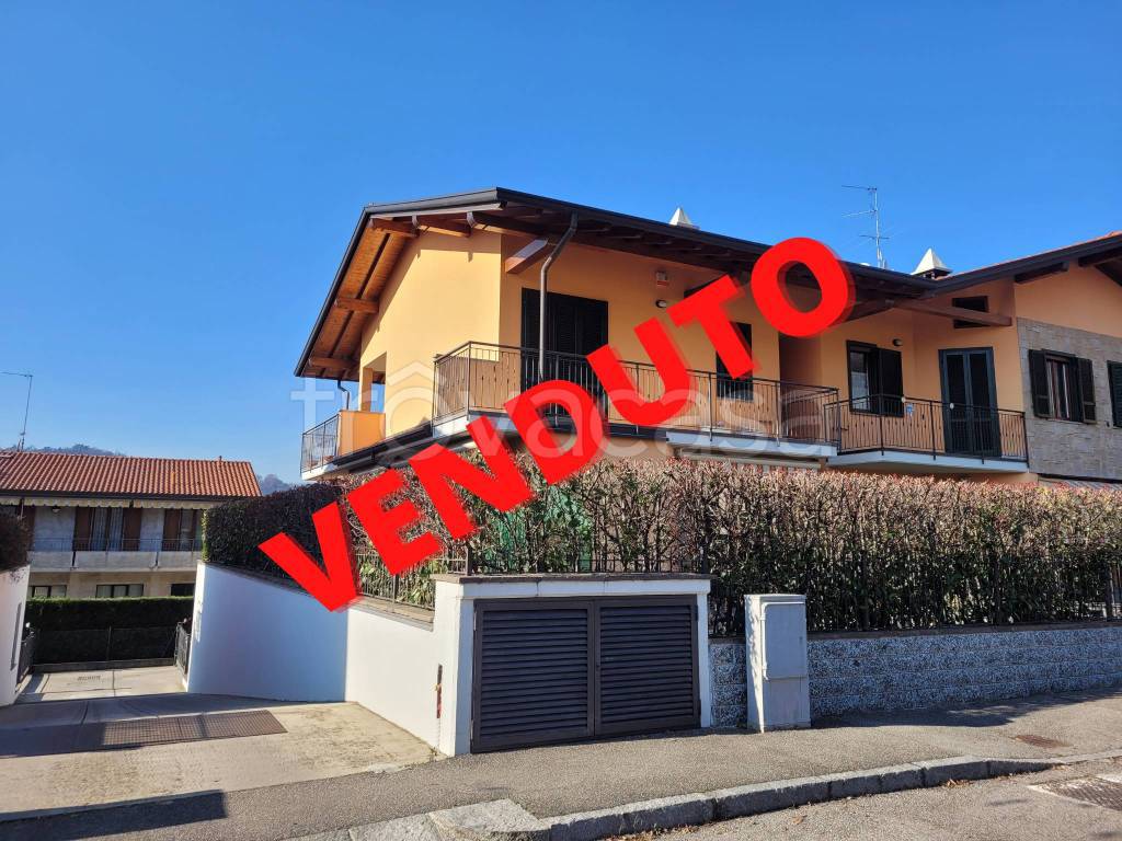 Appartamento in vendita a Villa d'Adda via del Lavatoio