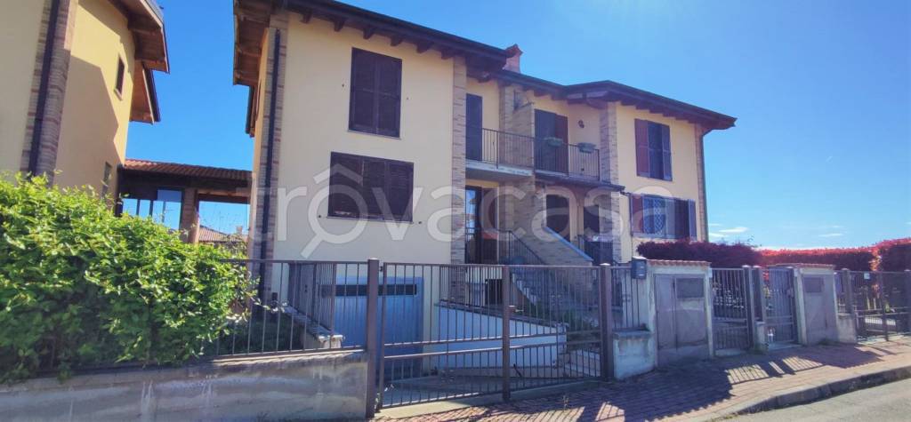 Villa Bifamiliare in vendita a Ceranova via Giosuè Carducci, 19