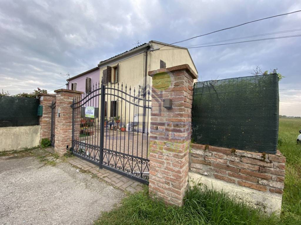 Villa a Schiera in vendita a Luzzara via viazzone