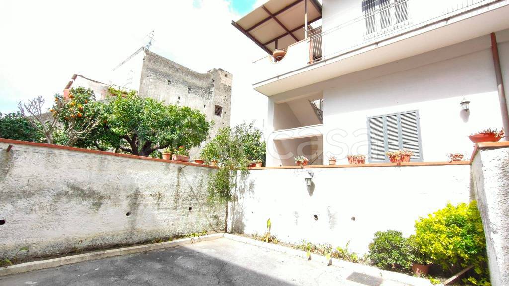 Villa Bifamiliare in vendita a Boscotrecase via Nino Bixio