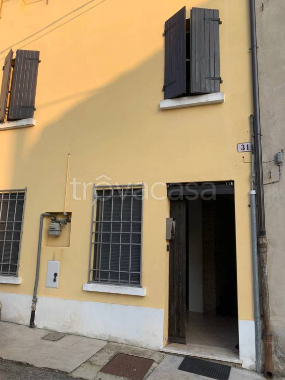 Appartamento in in vendita da privato a Bondeno via Botte Panaro, 31