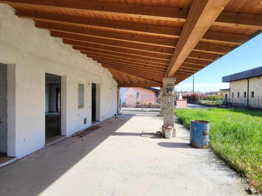 Villa a Schiera in vendita a Piubega via Alcide De Gasperi