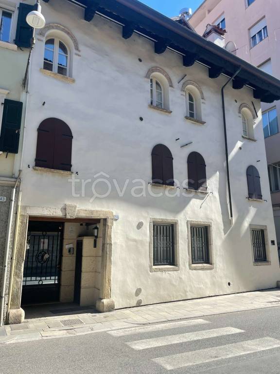 Ufficio in vendita a Udine via Jacopo Marinoni 39