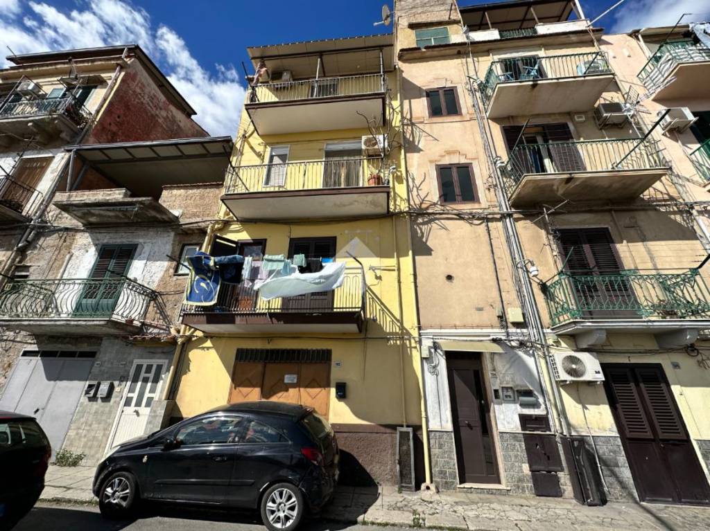 Appartamento in vendita a Palermo via Umberto Maddalena, 194
