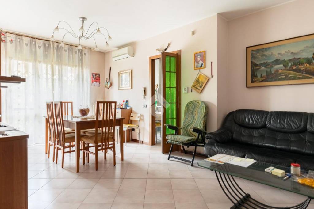 Appartamento in vendita a Bovisio-Masciago via Antonio Gramsci, 63