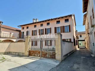 Villa in vendita a morano sul po via defendente finazzi