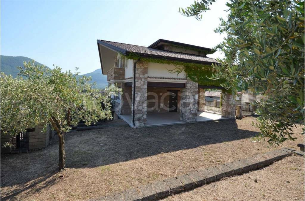 Villa in vendita a Forino ss403