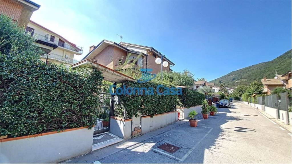 Villa in vendita a Monteforte Irpino