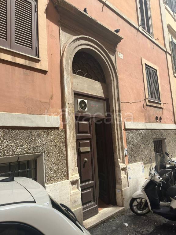 Ufficio in vendita a Roma piazza Barberini