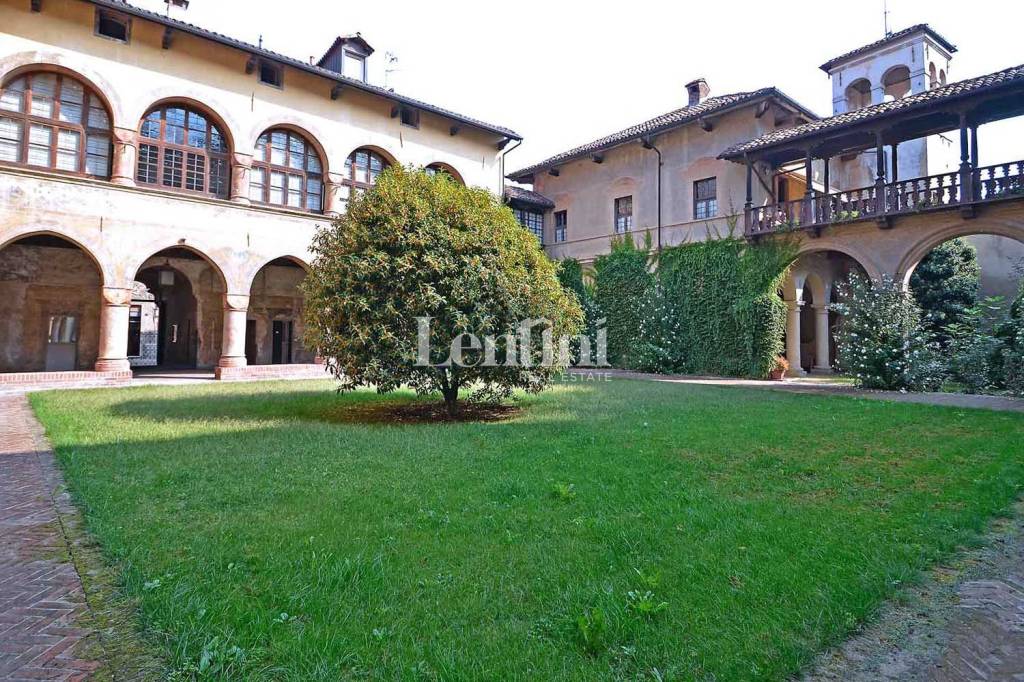 Villa Bifamiliare in vendita a Casale Monferrato via Alessandria, 26