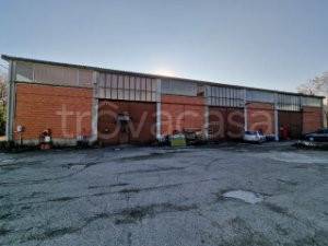 Capannone Industriale in vendita a Castel San Pietro Terme via Viara, 9221