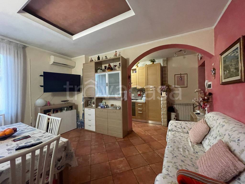 Appartamento in vendita a Terni viale Filippo Turati, 37