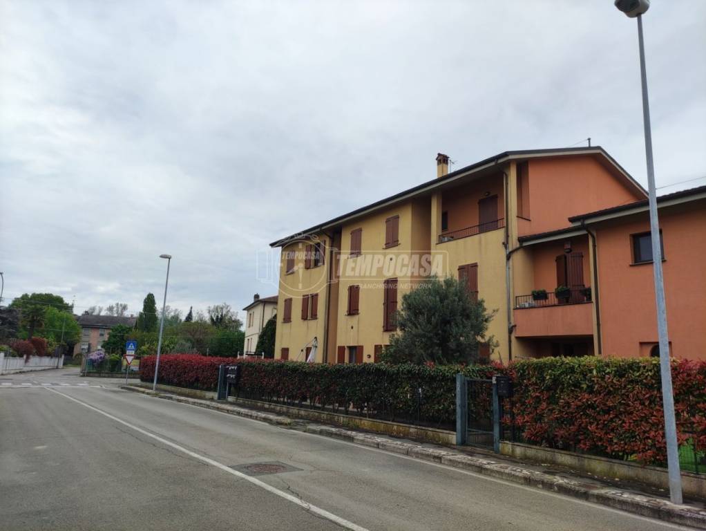 Appartamento in vendita a Budrio via Gioacchino Rossini