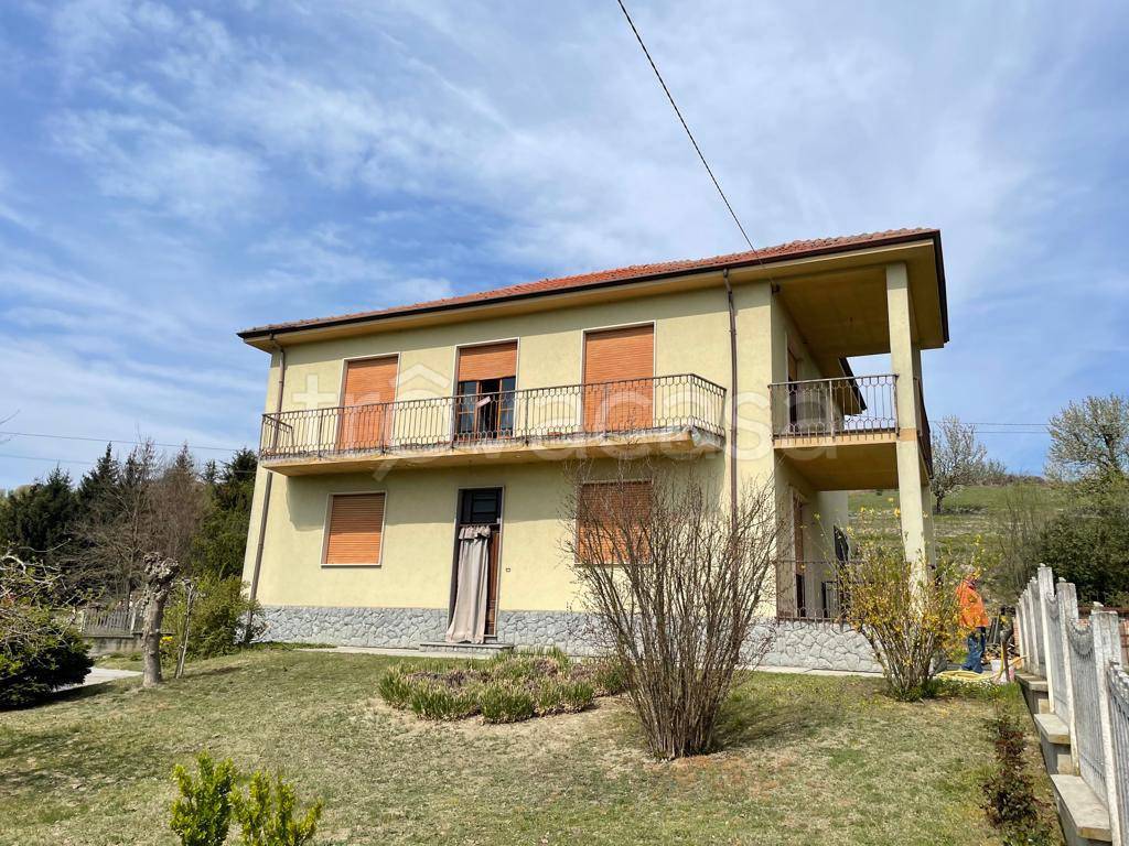 Villa in vendita a San Damiano d'Asti borgata Valdoisa, 51