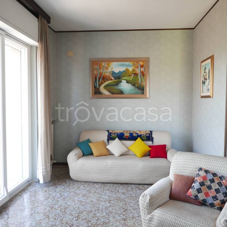 Appartamento in vendita a Barbara contrada Carrara, 43