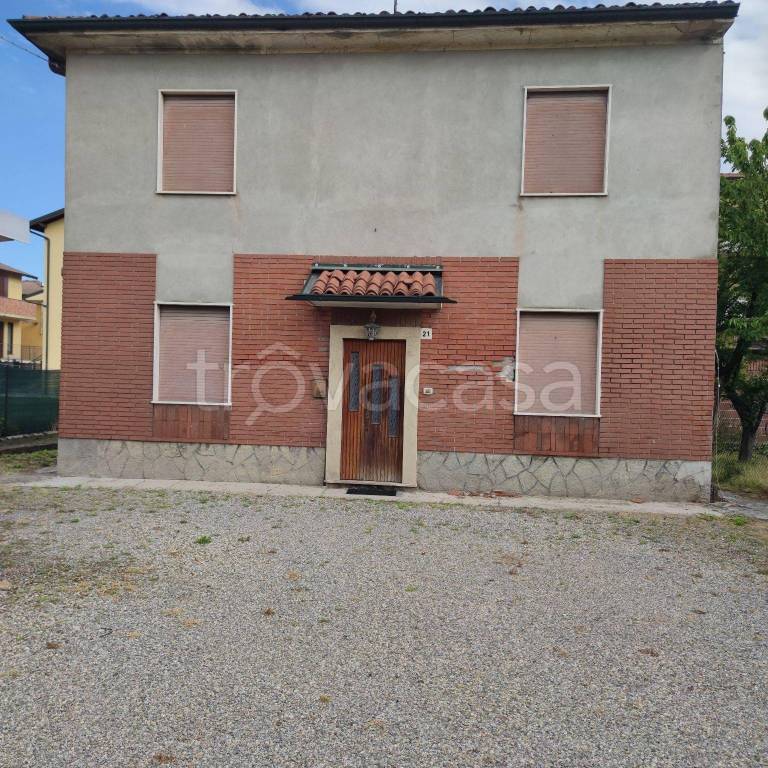 Villa in in vendita da privato a Terranova dei Passerini via Fornaci, 7