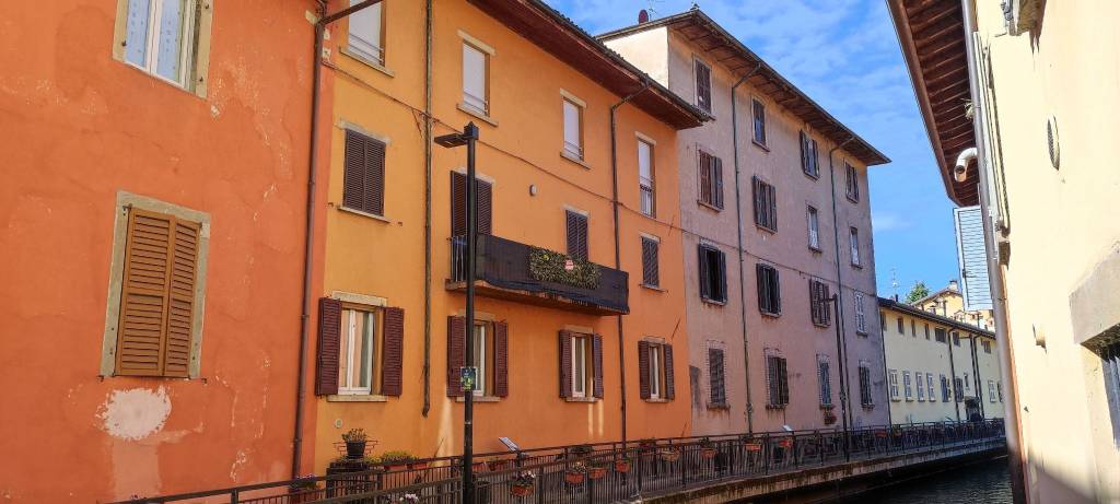 Appartamento in in vendita da privato ad Alzano Lombardo via San Pietro, 23
