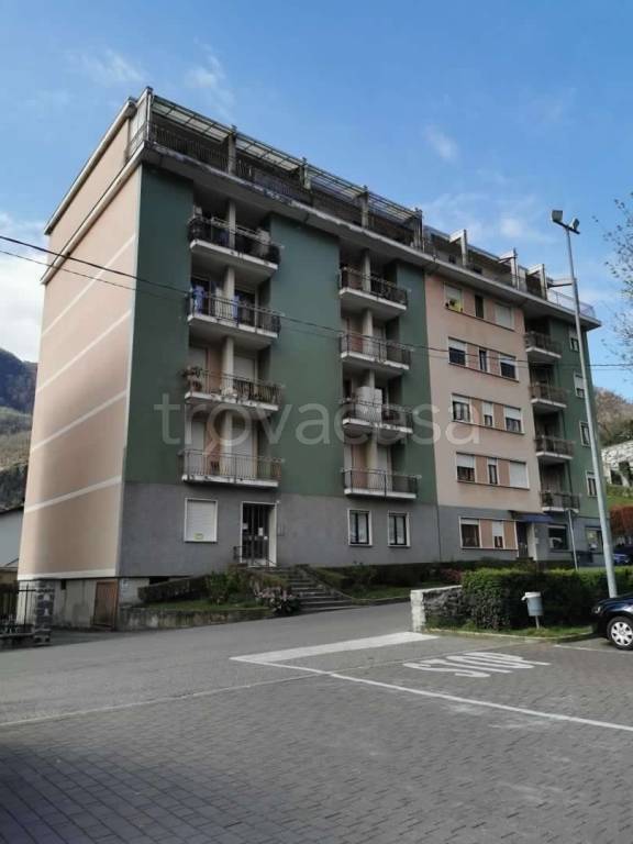 Appartamento in vendita a Varallo via Sant'Antonio, 4