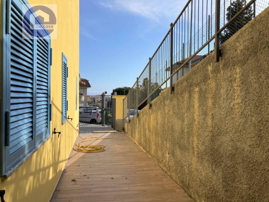 Appartamento in vendita a Riva Ligure via Garibaldi, snc