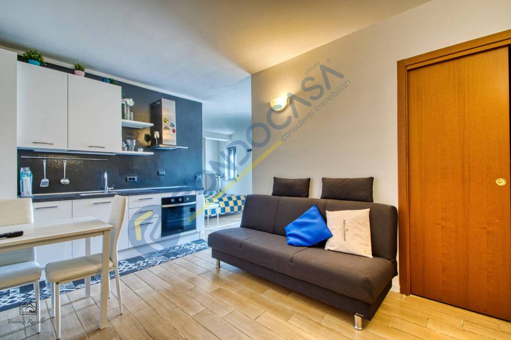 Appartamento in vendita a Cesano Maderno via Addolorata, 2