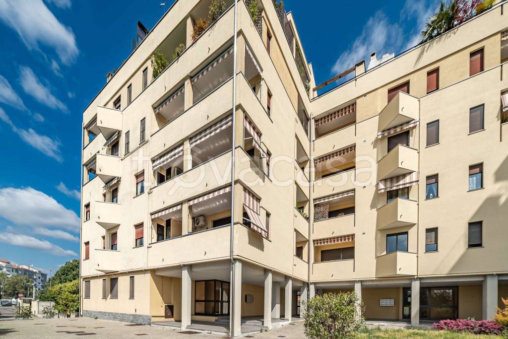 Appartamento in vendita a Legnano via Pietro Toselli 34