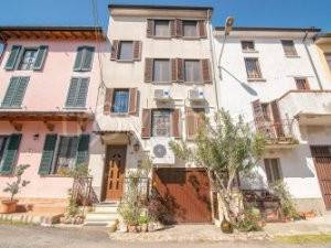 Appartamento in vendita a Canneto Pavese via Costiolo