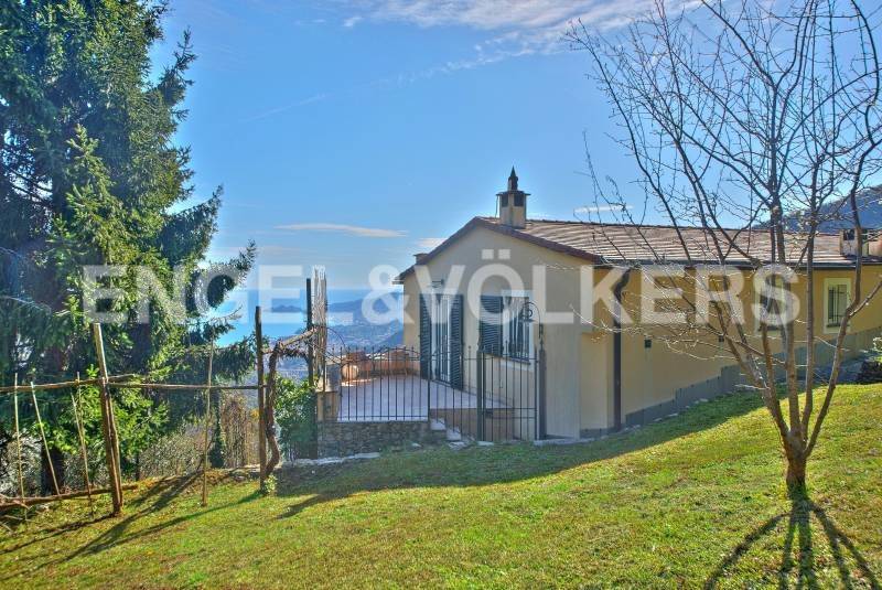 Villa a Schiera in vendita a Rapallo via della Crocetta, 21a