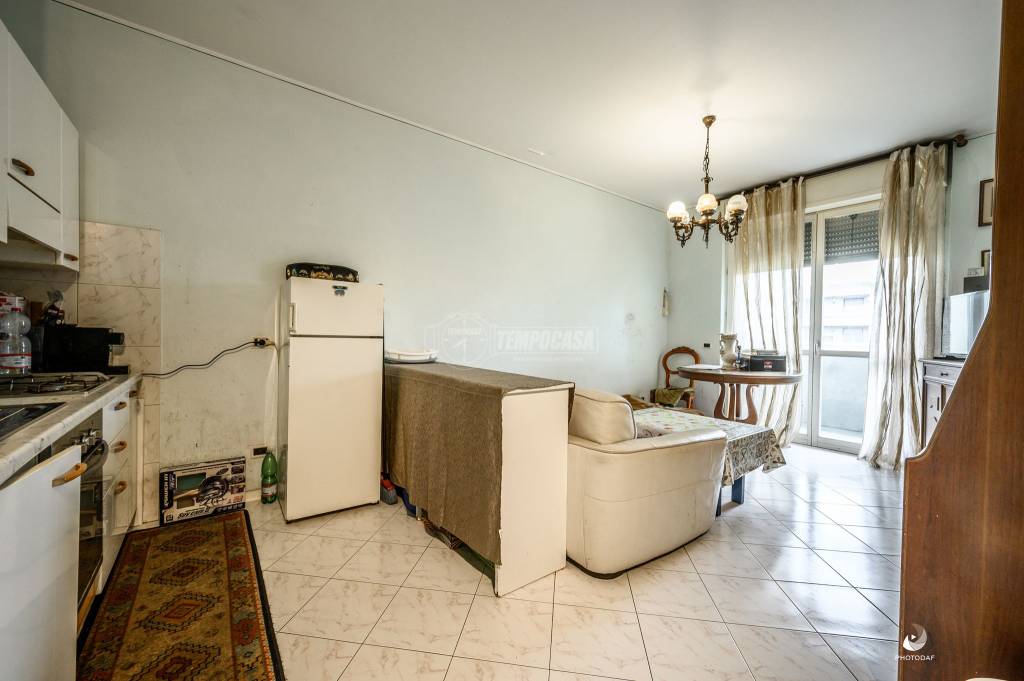 Appartamento in vendita a Reggio nell'Emilia via Aronne Rabbeno