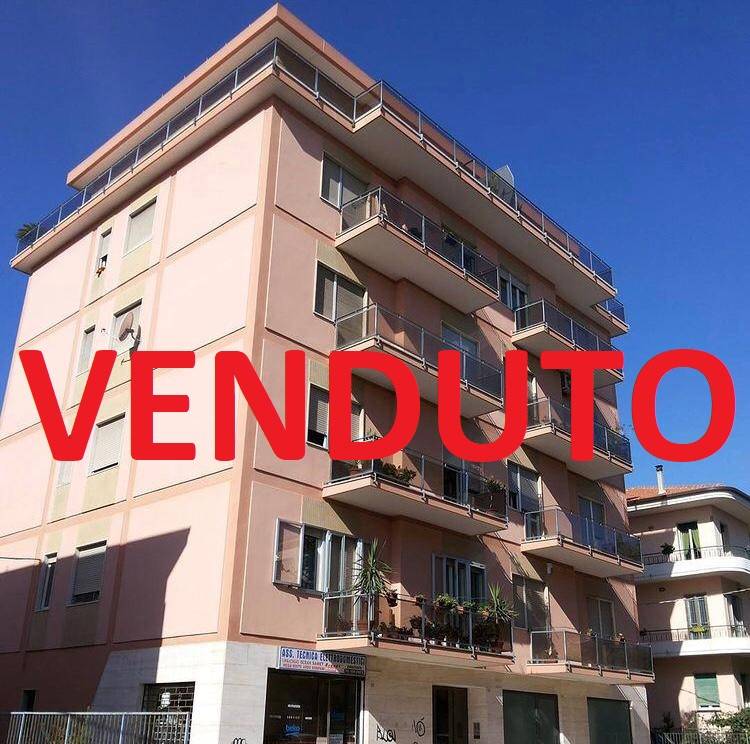 Appartamento in vendita a Pescara via Raffaello Sanzio