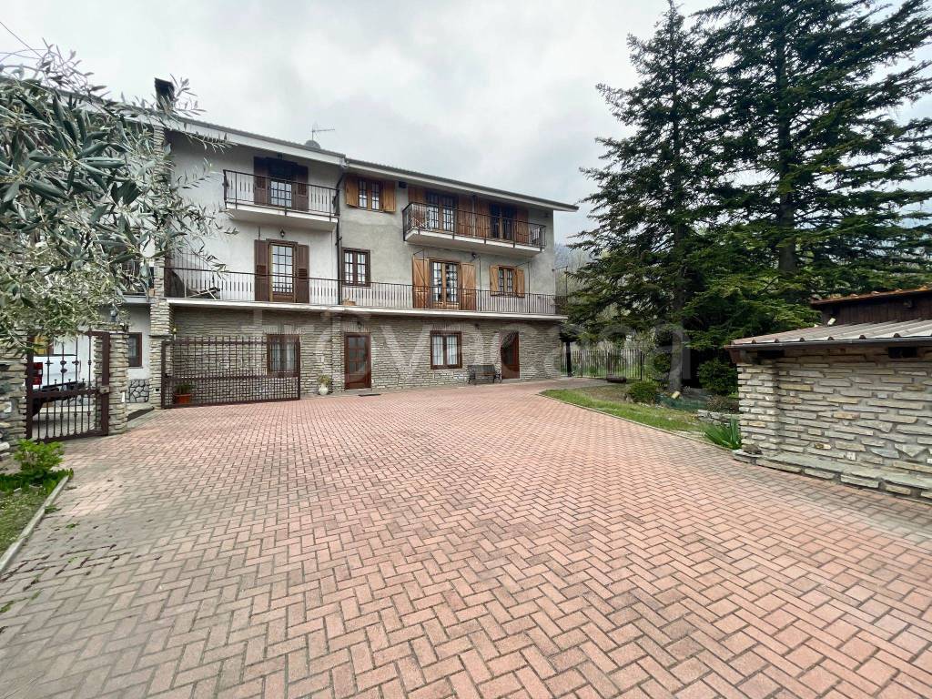 Casale in in vendita da privato a Chianocco frazione Vindrolere, 39