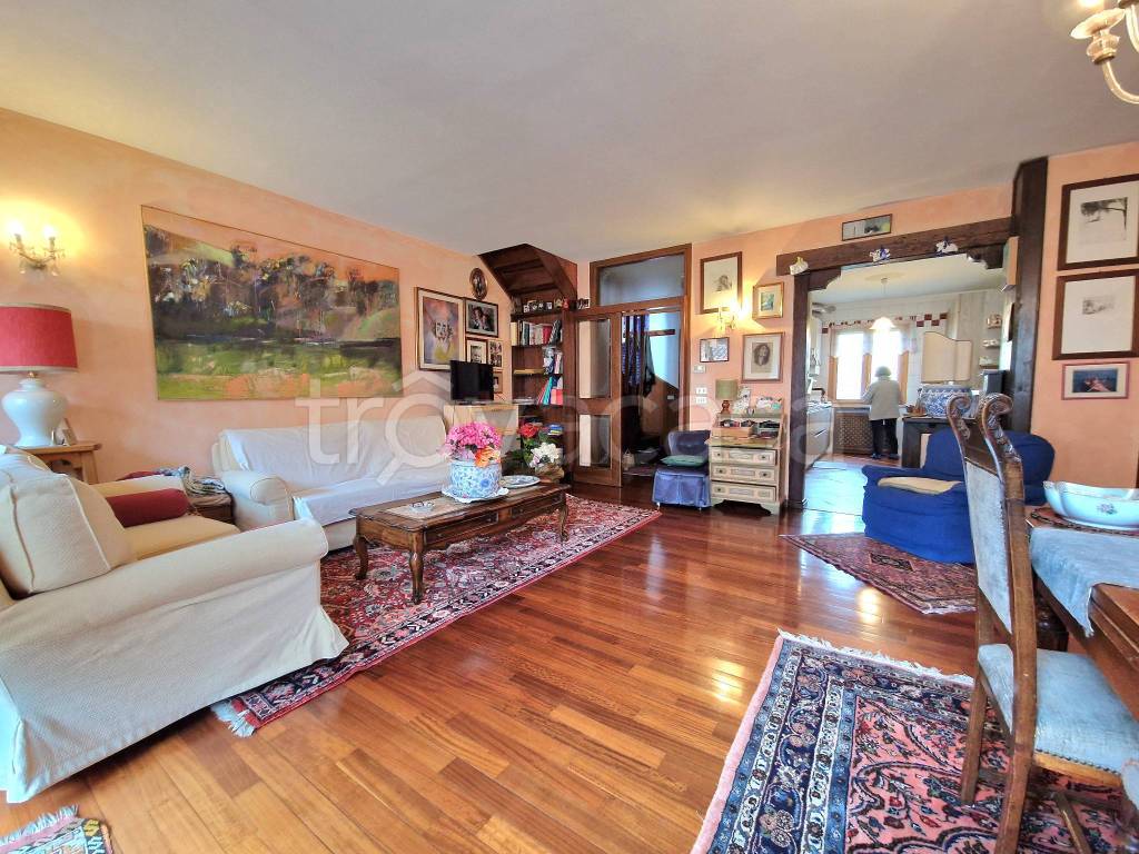 Appartamento in vendita a Treviso via Luigi Coletti